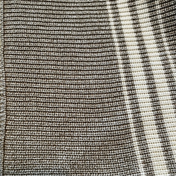 Orvis vneck tunic one button tan and cream stripe size Medium - Picture 5 of 6